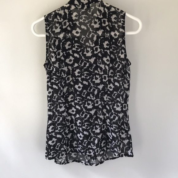 MEXX sleeveless blouse | size:6 - Picture 2 of 3
